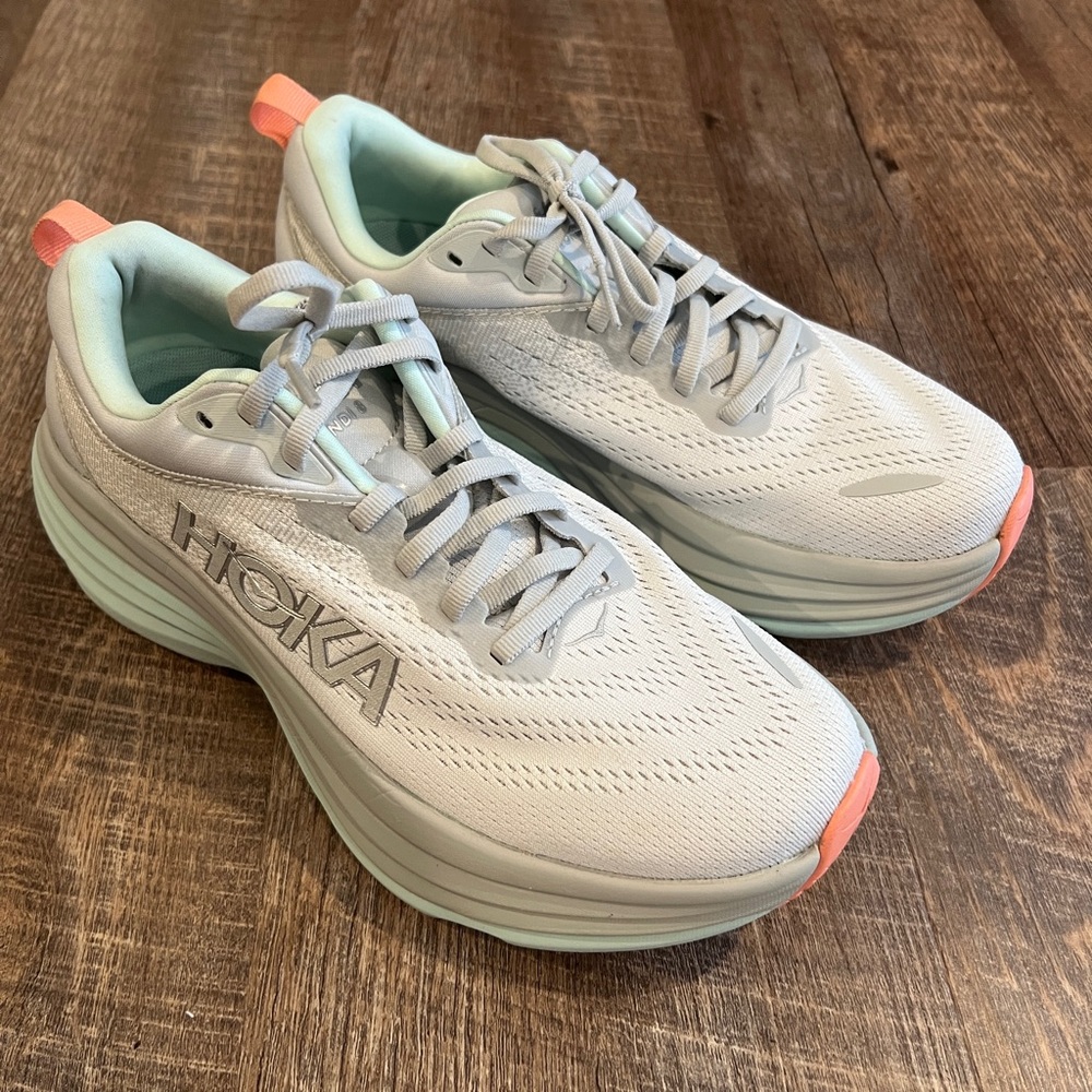 Hoka Women's Bondi 8 Sneakers - Stardust/Aqua Green - Like New